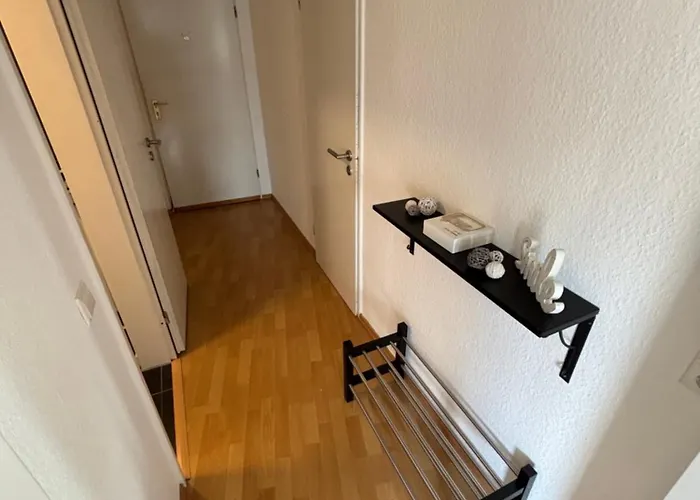 Sunnyside Apartment *